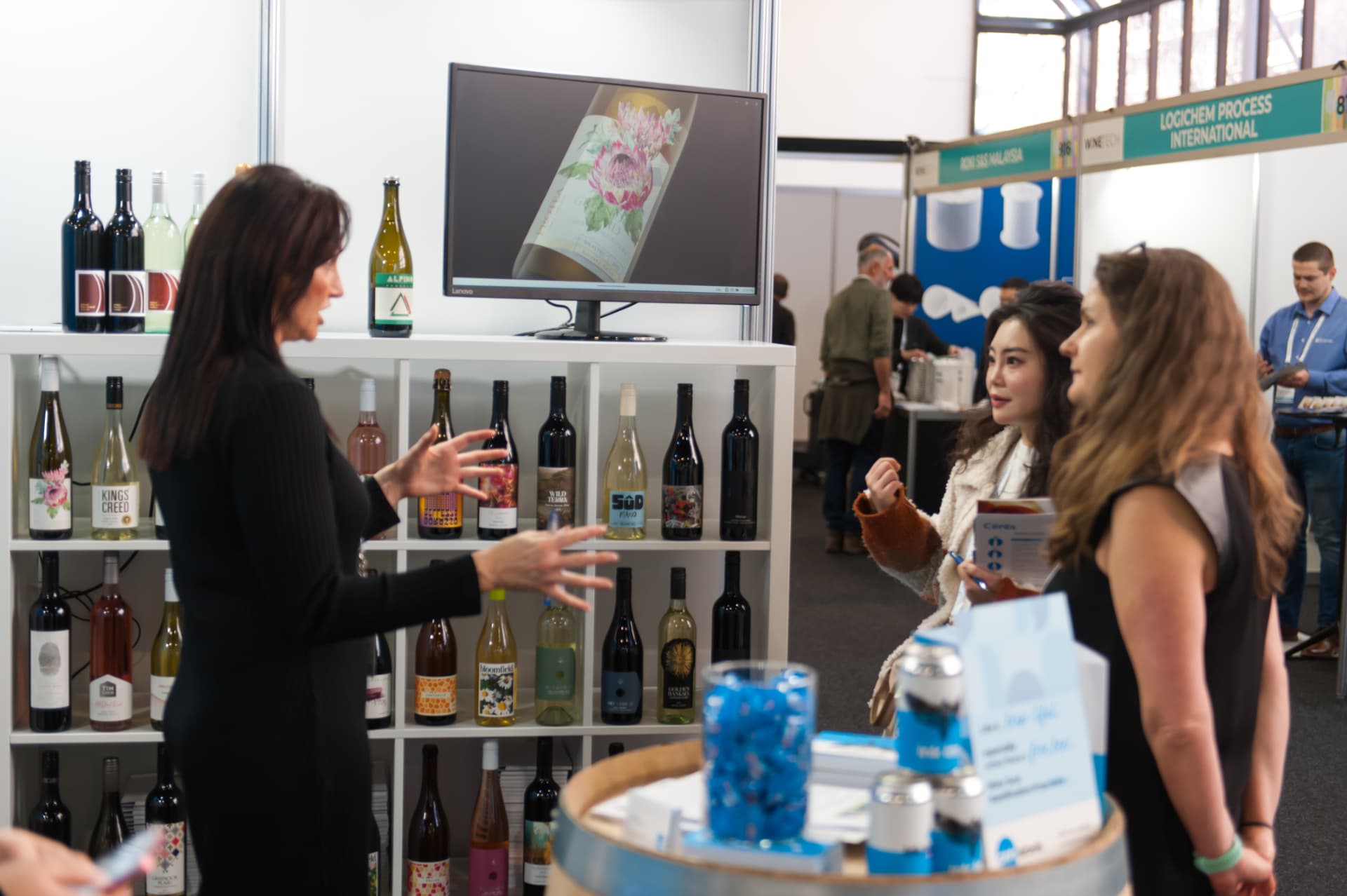 Corporate exhibition photography by Fidji Studios — photo 10